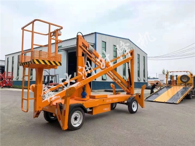 10米移動曲臂式升降機發(fā)貨